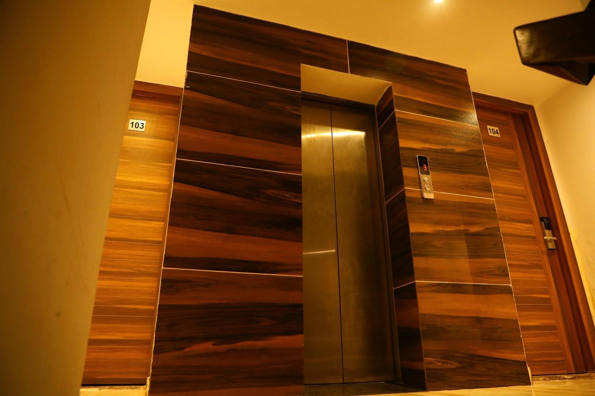 Perfectstayz Premium @Harkipauri Road Haridwār Εξωτερικό φωτογραφία