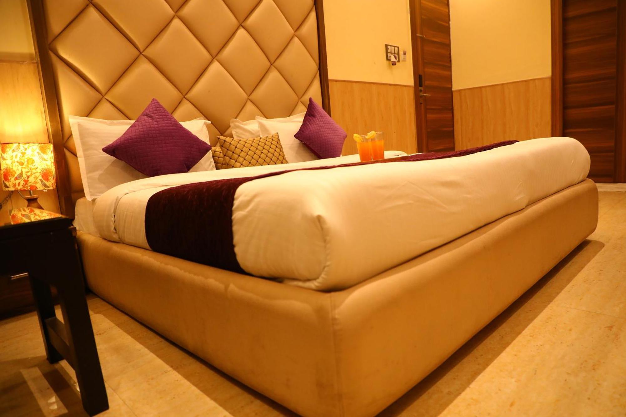 Perfectstayz Premium @Harkipauri Road Haridwār Εξωτερικό φωτογραφία