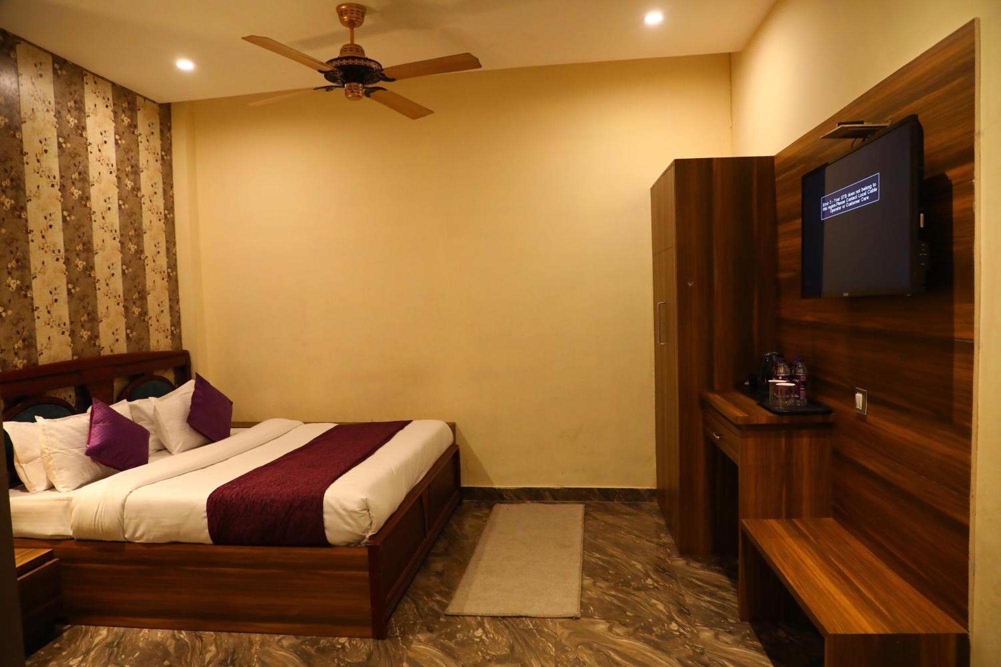 Perfectstayz Premium @Harkipauri Road Haridwār Δωμάτιο φωτογραφία